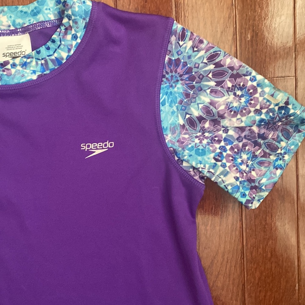 Speedo Short Sleeve Rash Guard - Picture 4 of 7